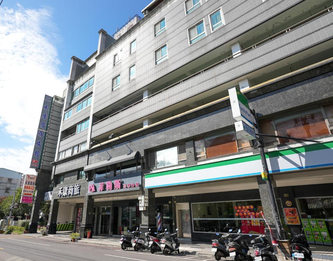 Herkang Hotel Taichung Exterior foto